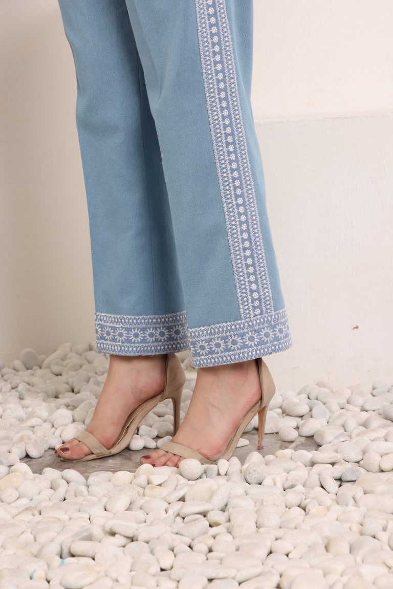 Chambray Denim all over White Embroidery Cut-Sleeves Blazer Coord Set